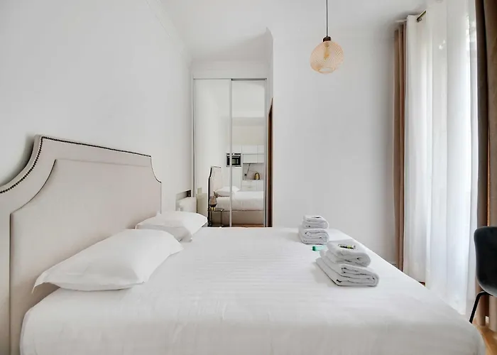 Modern 2p - Montevideo Dauphine Apartamento